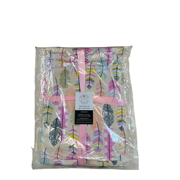 Colorful Feather Print Baby Blanket & Bib Set - Picture 3 of 3